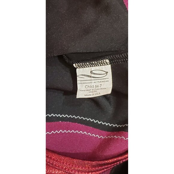 DREAMLIGHT Long Sleeve Gymnastics Leotard Child Size 6x-7 Red Black Sequins - Picture 6 of 7